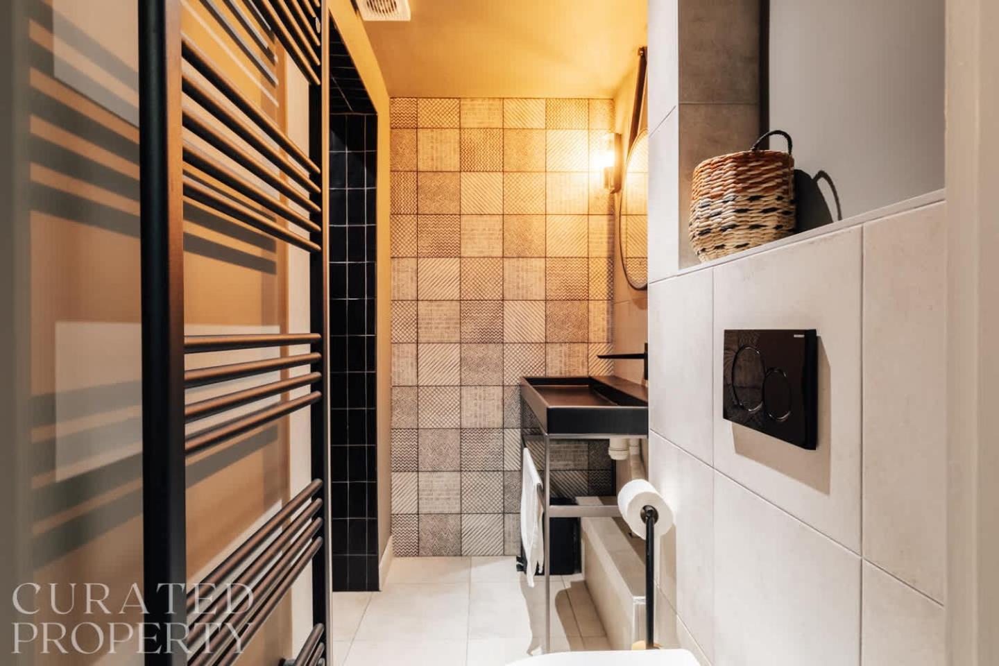 Central Townhouse With Garden & Free Parking 바스 외부 사진